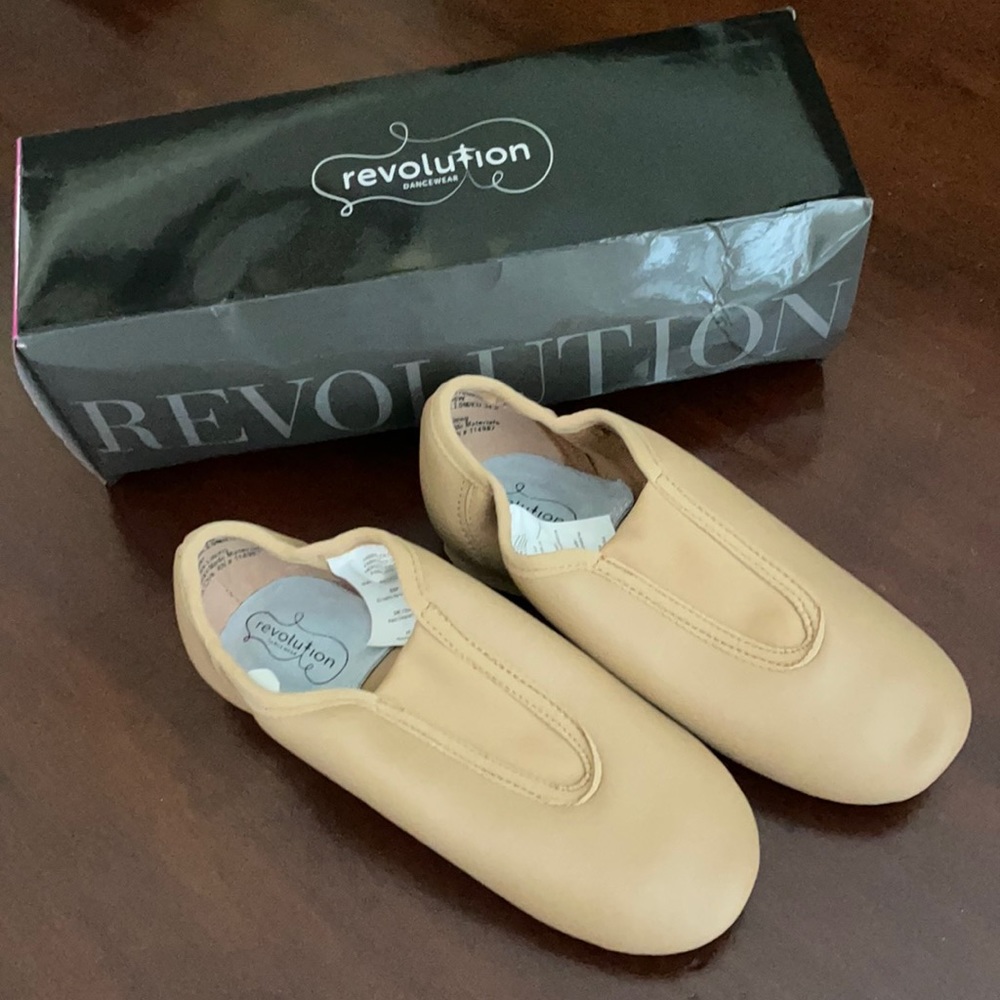New Revolution slip on jazz boots